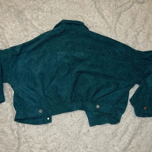 Hyfve Green / Blue Cropped Ribbed Shacket / Shirt / Jacket size Large - Picture 3 of 3